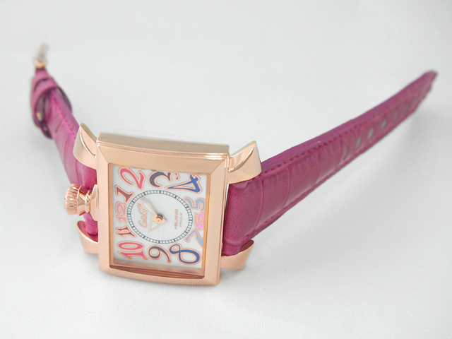 ガガミラノ ナポレオーネ 40mm クォーツ 6031.1 チェリー革