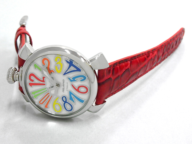 ガガミラノ マニュアーレ　40mm　クォーツ 5020.1 レッド革