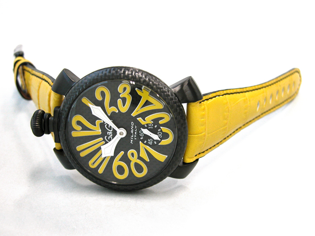 ガガミラノ マニュアーレ　48mm　手巻き 5016.2 イエロー革