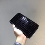 ルブタン 偽物 2025新作クリスチャンルブタンスーパーコピーChristinal Louboutin ラウンドファスナー長財布 Black 3135058