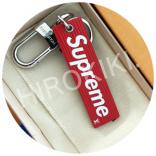   シュプリーム Downtown Tab Charm Epi キーホルダー 赤 ルイヴィトン シュプリームコピー
