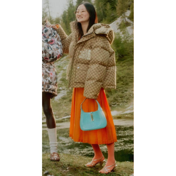 グッチ ノースフェイス ダウン 偽物 グッチ NORTHFACE コラボ 2025新作