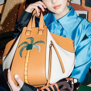 ロエベ ハンモックコピー Hammock Small Bag ラピスタル 偽物 2025新作のクリスマスコレクション