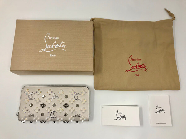 2019新作 CHRISTIAN LOUBOUTIN クリスチャン ルブタンコピー★Panettoneジップラウンド長財布