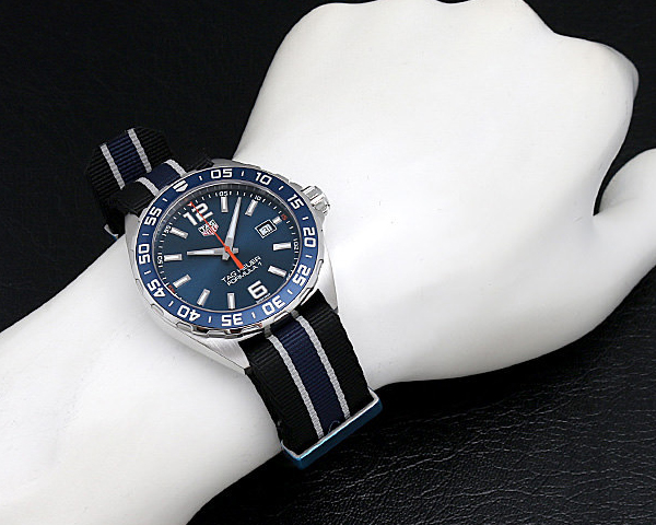 Tag heuer タグ・ホイヤーコピー フォーミュラ1 WAZ1010.FC8197