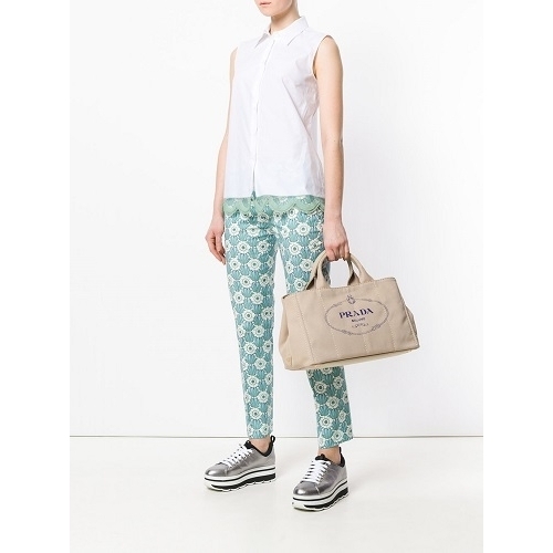 2018新作 PRADA プラダコピー カナパ キャンバス 2WAY トートバッグ M