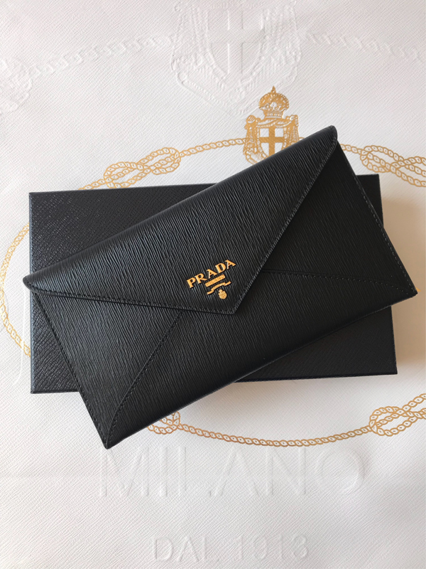 2018新作 PRADA プラダコピー☆1MF175<>VITELLO MOVE ドキュメントケース