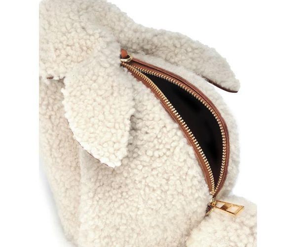 Bunny Mini shearling shoulder bag ロエベコピー☆バニーシャーリング ミニ ショルダー もこもこミニバッグ Bunny Mini shearling shoulder bag ロエベコピー☆バニーシャーリング ミニ ショルダー もこもこミニバッグ