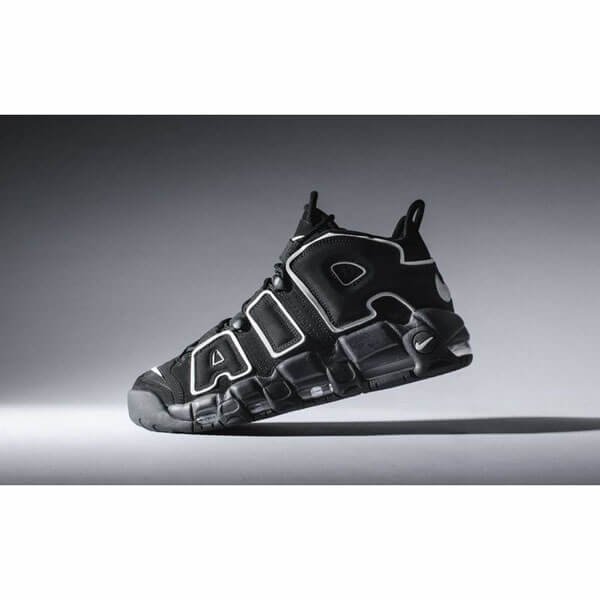 【ナイキ】ナイキ スニーカー コピー 入手困難☆ 大人気!! エアモアップテンポ Air More Uptempo 720