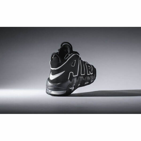 【ナイキ】ナイキ スニーカー コピー 入手困難☆ 大人気!! エアモアップテンポ Air More Uptempo 720