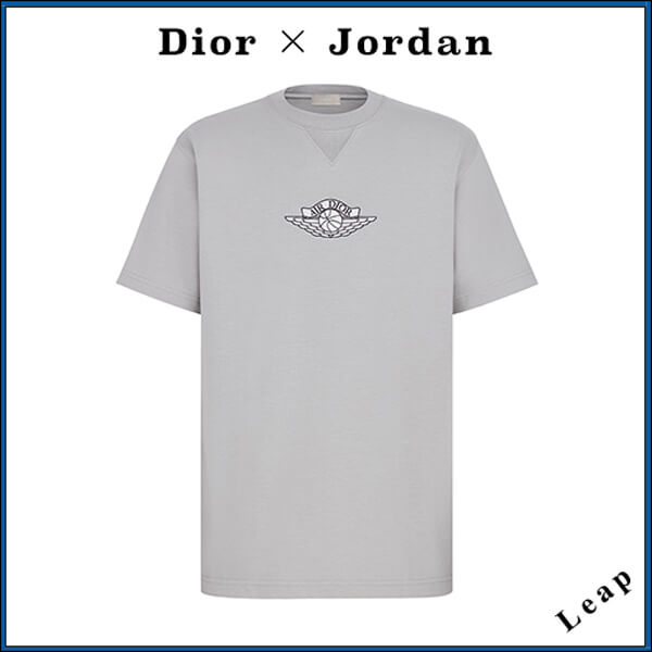 ディオール ナイキ Tシャツ 偽物【ディオール×Jordan】超激レア Air ディオール Wings T-Shirt "Grey" ディオール ナイキ Tシャツ 偽物【ディオール×Jordan】超激レア Air ディオール Wings T-Shirt "Grey"