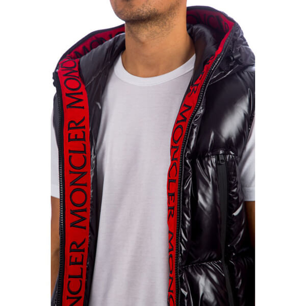 モンクレール ベスト 偽物 2021秋冬新作 国内未入荷 MONCLER AGNEAUX ロゴ ダウンベスト ブラック モンクレール ベスト 偽物 2021秋冬新作 国内未入荷 MONCLER AGNEAUX ロゴ ダウンベスト ブラック