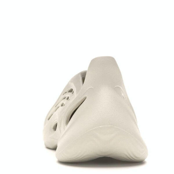 アディダス イージーブースト コピー アディダス Yeezy Foam Runner Ararat イージーフォームランナー G55486 アディダス イージーブースト コピー アディダス Yeezy Foam Runner Ararat イージーフォームランナー G55486