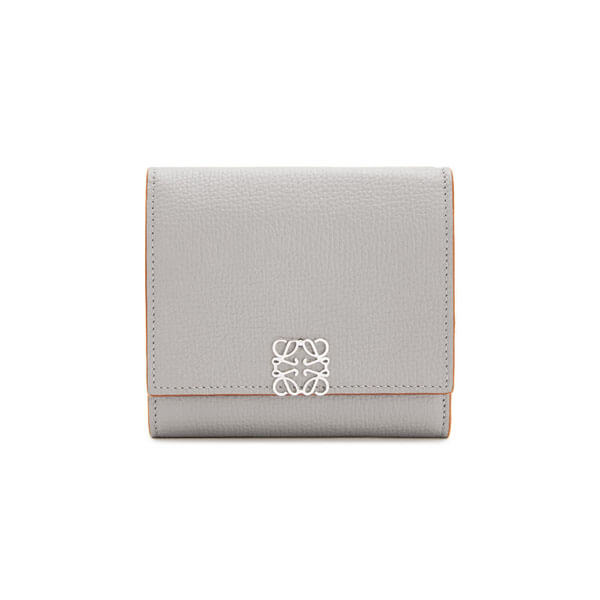 ロエベ 財布 コピー【ロエベ】アナグラムロゴ入り*TRIFOLDミニウォレット*C821TR2X02