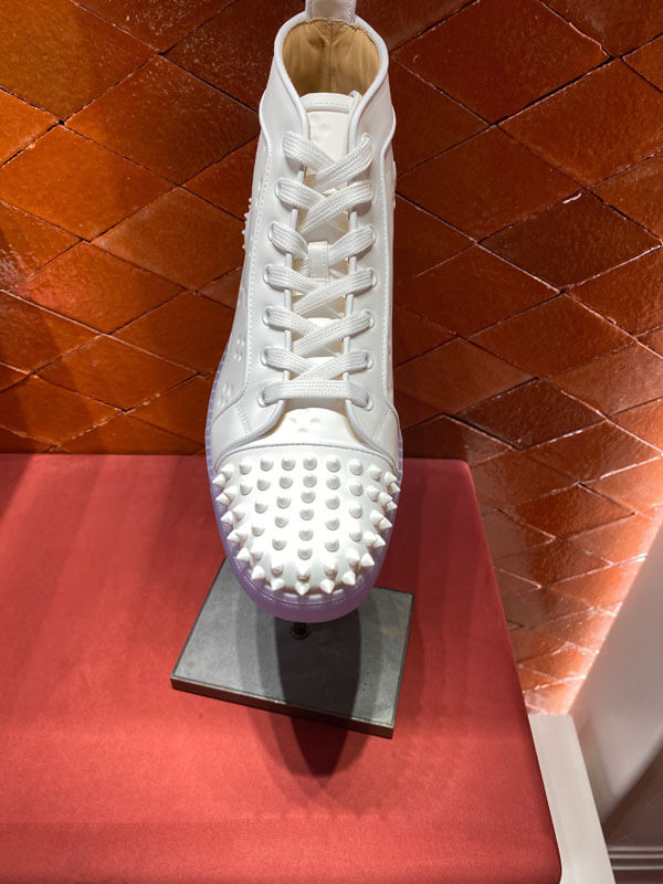 20SS新作 ★ルブタン スニーカー 偽物 Christian Louboutin Lou Spikes 2 レザー★ 爽やか スニーカー 1201248W280