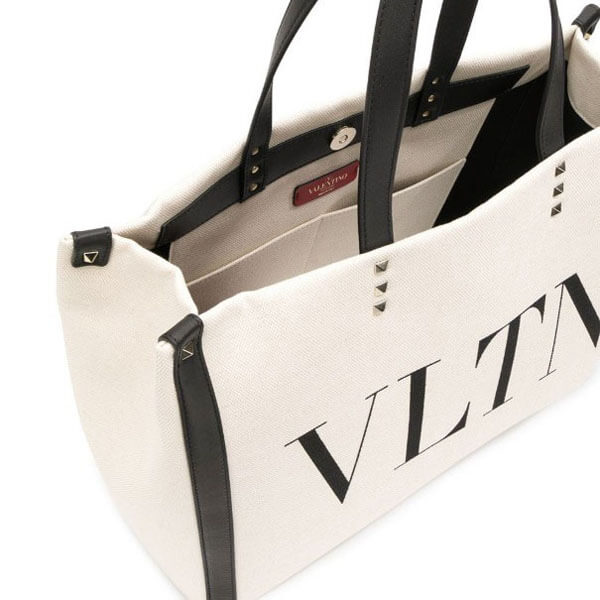 ヴァレンティノ トートバッグ コピー【ヴァレンティノ GARAVANI】VLTN キャンバストート スモール ショッピング UW2B0D21FWBEX9