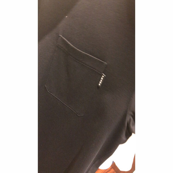 プラダ Tシャツ コピー PRADA ポケットロゴTシャツUJN658