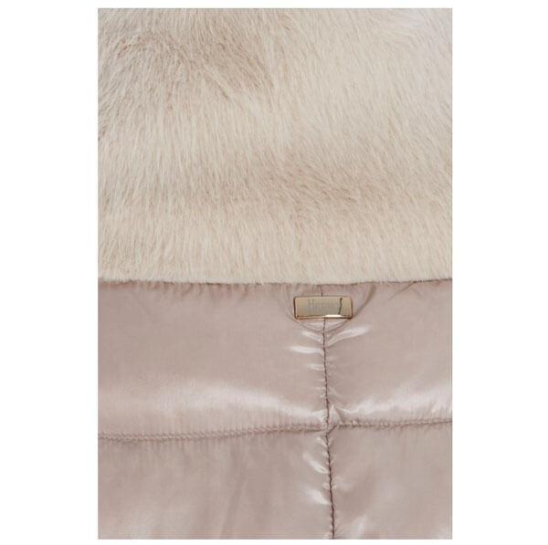 ヘルノ 偽物【早期完売!HERNO☆海外発】エコファー付き feather jacket PI1123D120171985 ヘルノ 偽物【早期完売!HERNO☆海外発】エコファー付き feather jacket PI1123D120171985