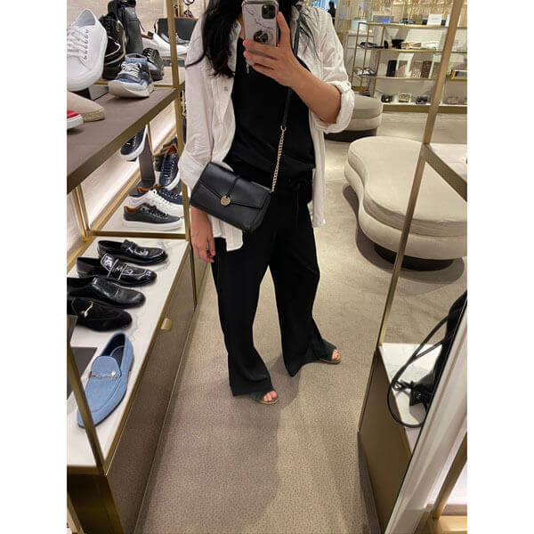 ジミーチュウ 財布 偽物【JIMMY CHOO】BRIA☆ウォレット☆Crossbody