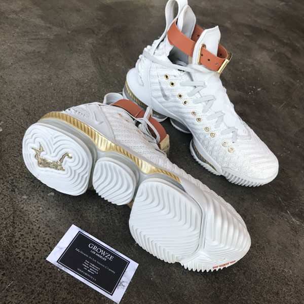 ナイキ エア マックス コピー★【ナイキ】超激レア Air Max 97 LX Swarovski Silver Bullet 927508-002