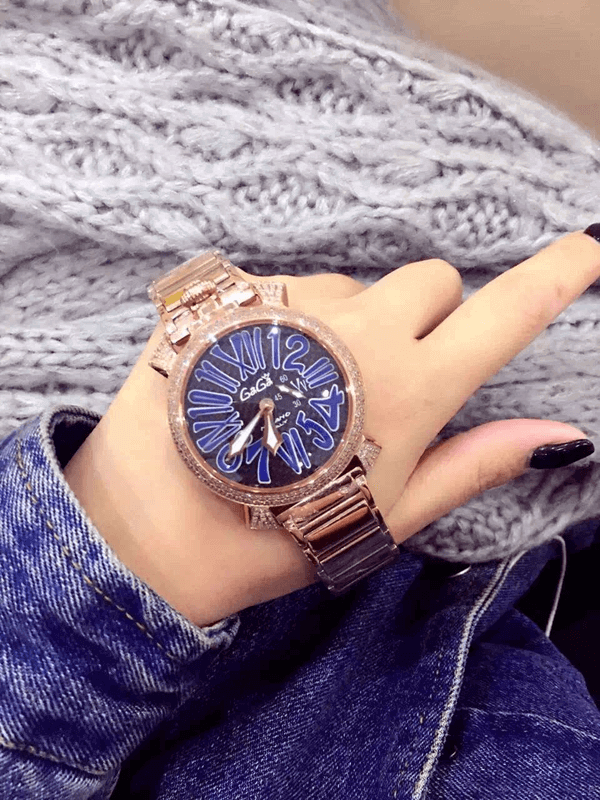 [GaGa MILANO] ガガミラノスーパーコピー 2012年春夏新作 ダイヤモンド装飾 腕時計 "MANUALE 40MM ACCIAIO 5020.3d"