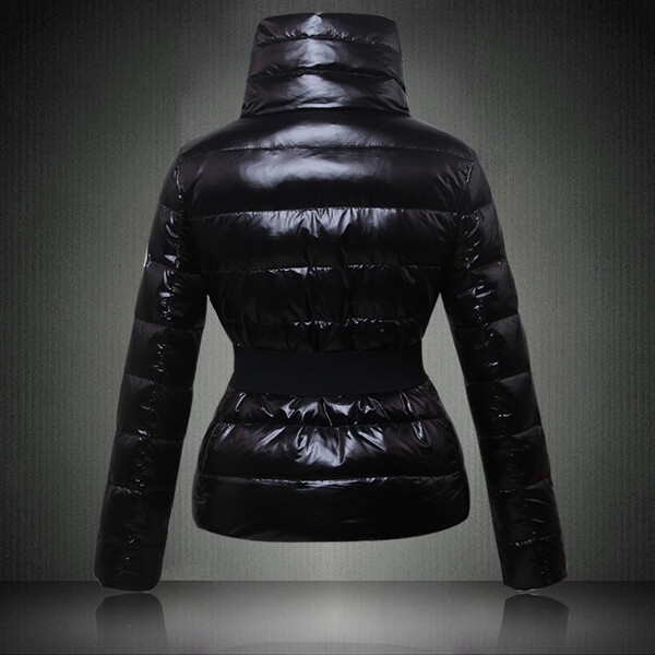 大人気2014-2015 AW新作!!MONCLER(モンクレールスーパーコピー)レディースダウンジャケット 3017