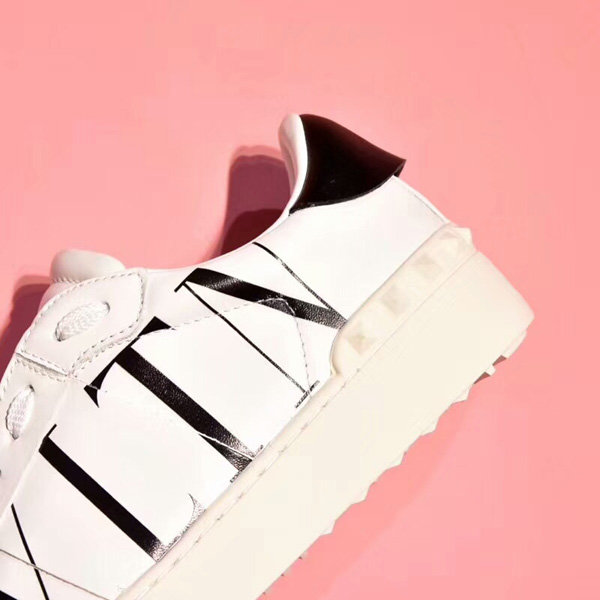 2018-19AW新作 ステラマッカートニースーパーコピー STELLA MCCARTNEY ★Small Stella Star ショルダー 500993 W8214 9020