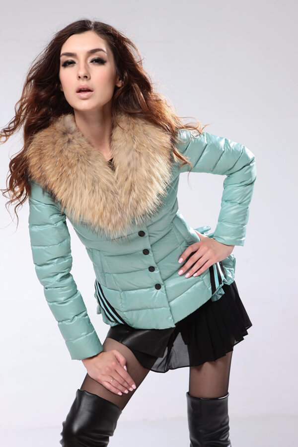 業界最高品質の海外2015新作!!MONCLER(モンクレールスーパーコピー)レディースダウンジャケット9908