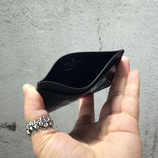 ルイヴィトン 財布 エピ×シュプリームコピー M67753 ポルト カルト・サーンプル シュプリームコラボカードケース ブラック
